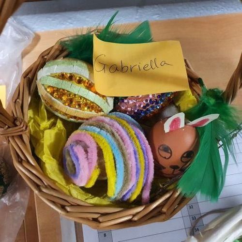 Yr5Eggs2